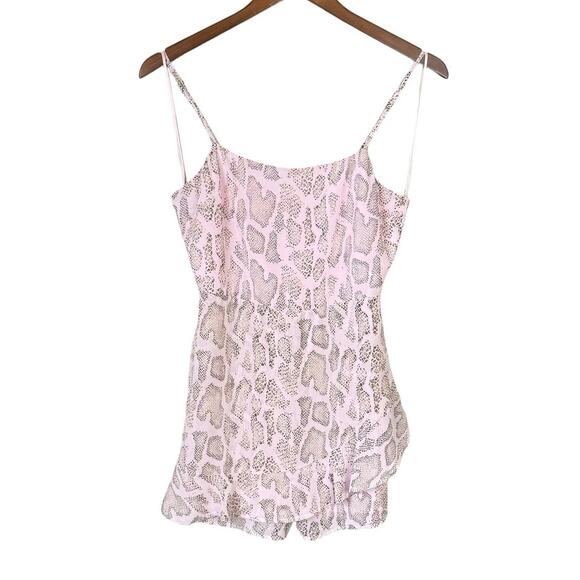 Le Lis Snakeskin Reptile Print Sleeveless Strappy Ruffle Dressy Mini Romper - Picture 7 of 10